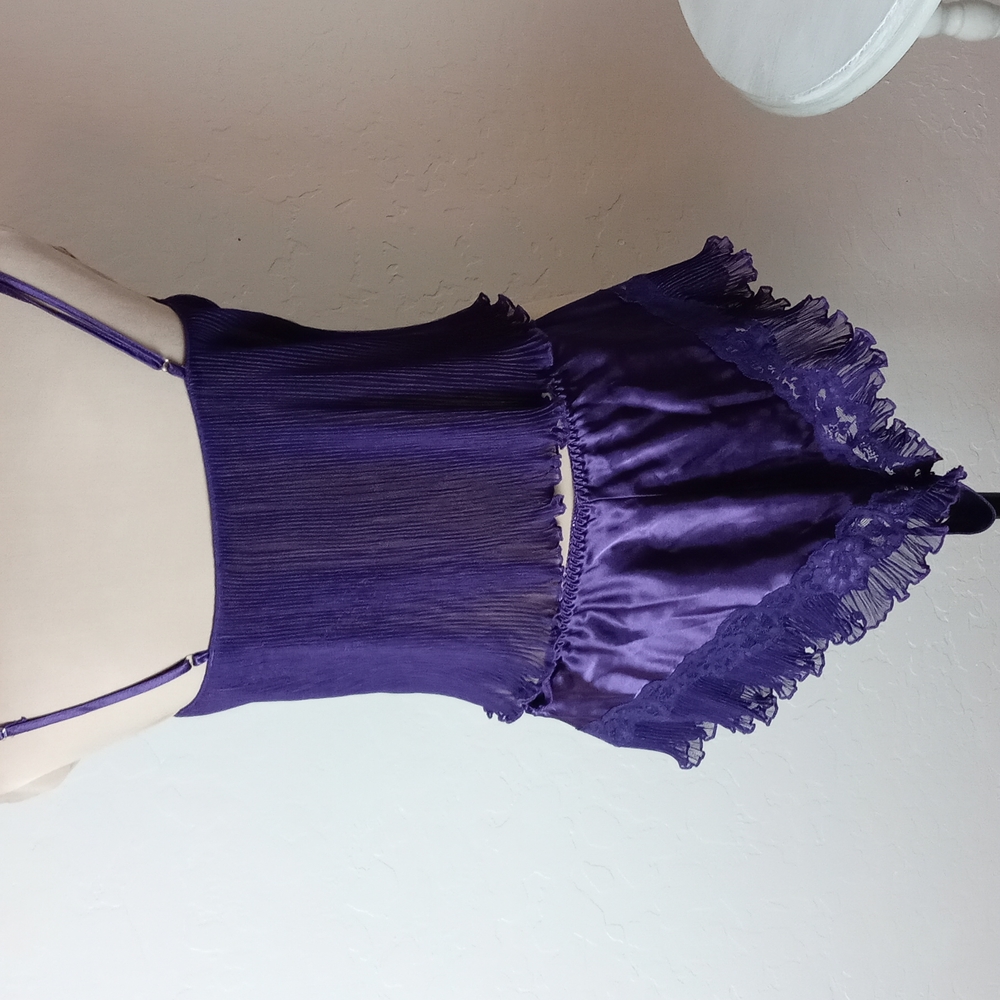 Frederick's of Hollywood Sexy Baby Doll - Picture 4 of 8